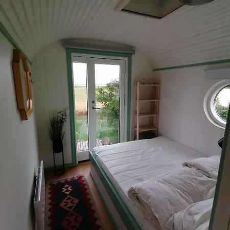 Gjoel Guest house *